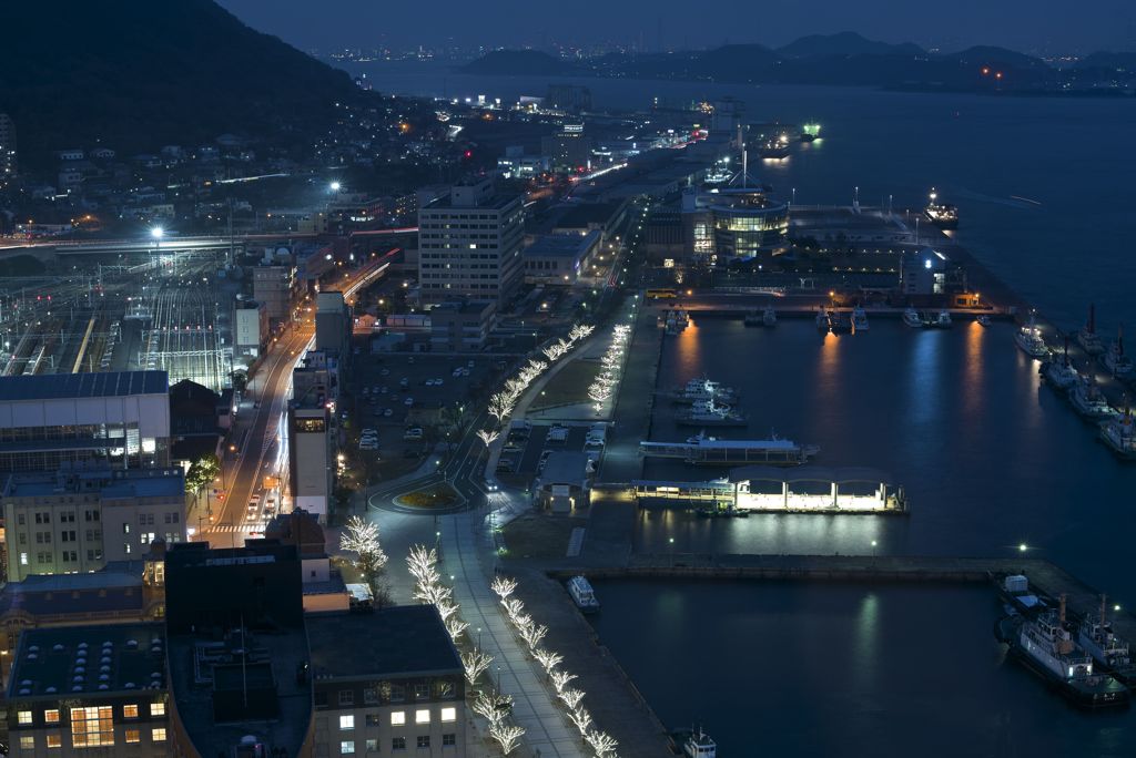 港