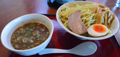 唐麺や十兵衛 魚介醤油つけ麺 大盛