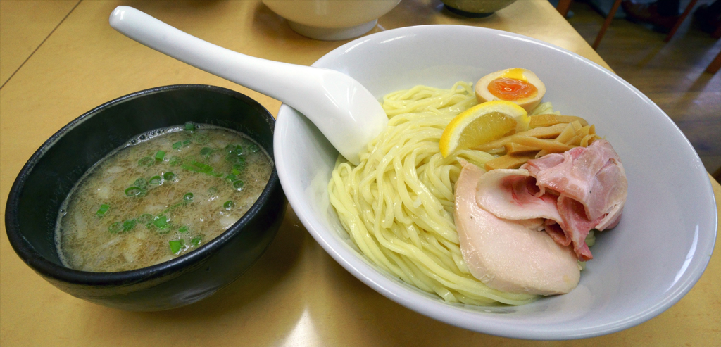 鯛と鰤の濃厚つけ麺