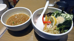 鶏と蛤の濃厚つけ麺 大盛