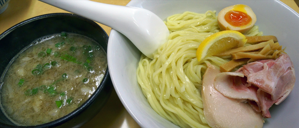 鯛と鰤の濃厚つけ麺（アップ）