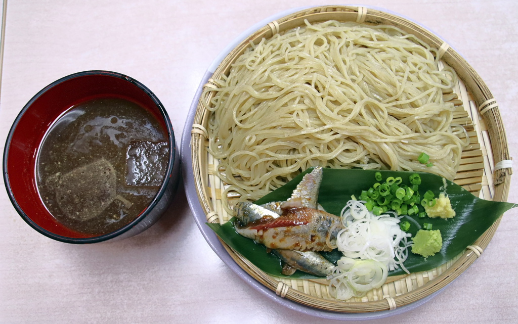 いわしざるらーめん