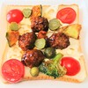 肉団子と野菜のマヨネーズトースト