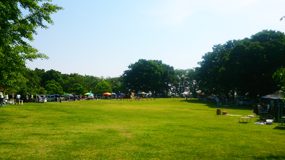 智光山公園　フリマ