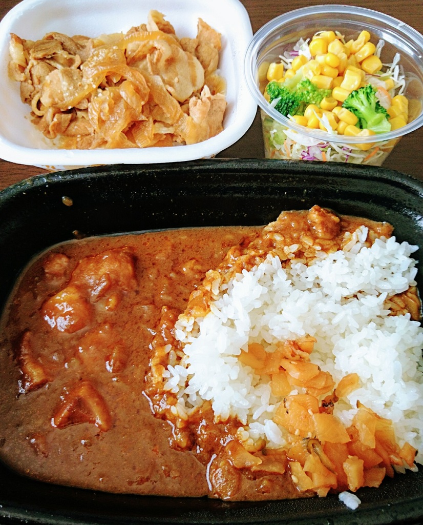 すき家ポークカレー豚丼