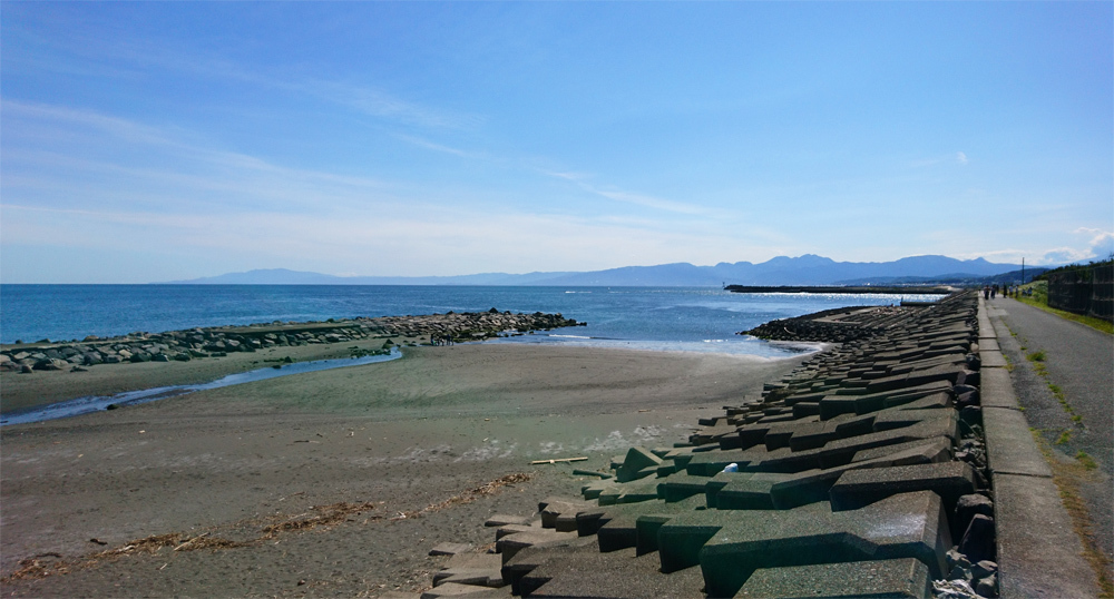 茅ヶ崎の海