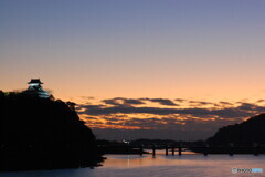 山城の夕暮れ