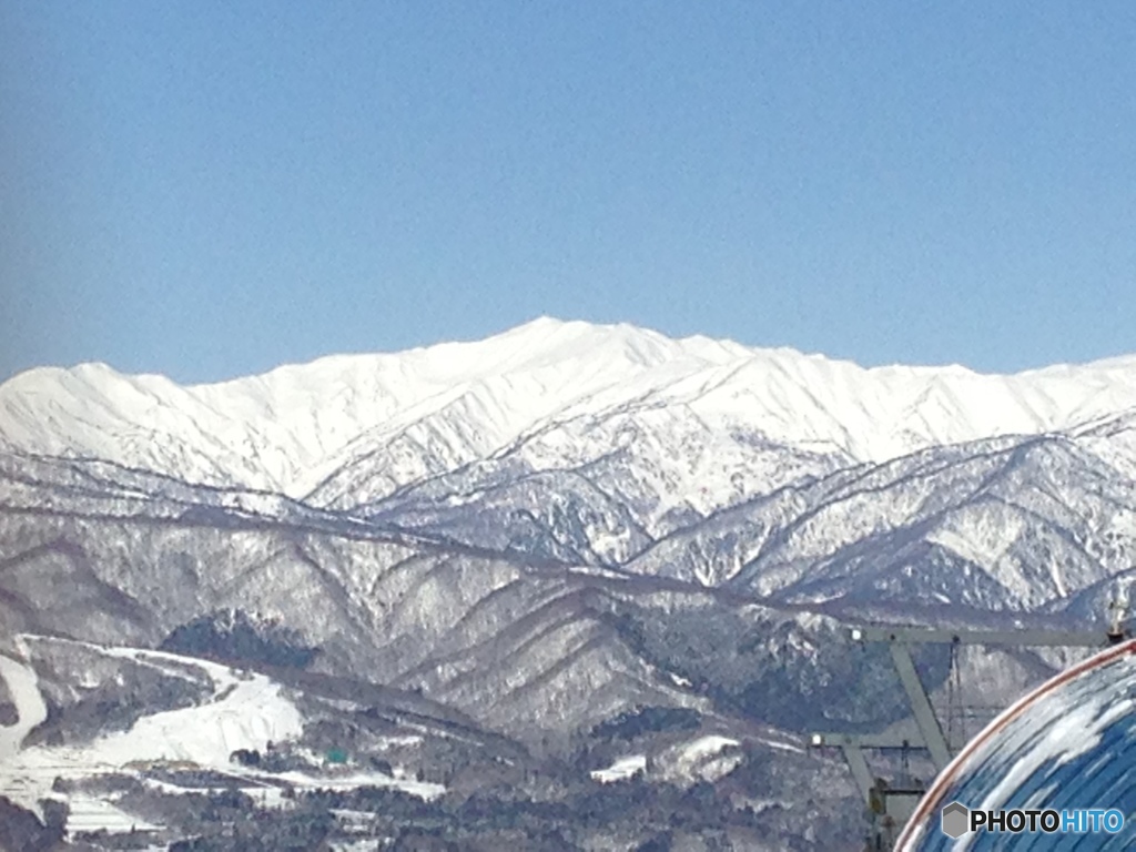 山頂より白山を望む