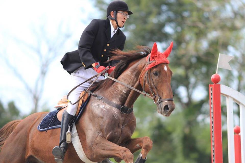 10933917_636927539766948_802836457682453