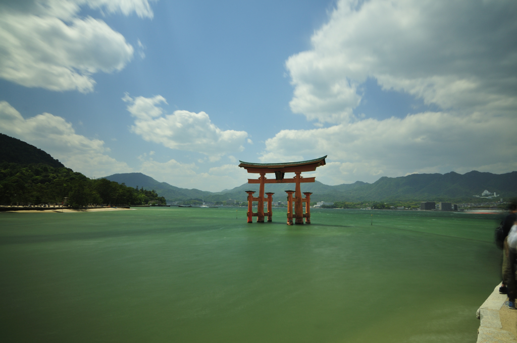 厳島神社鳥居