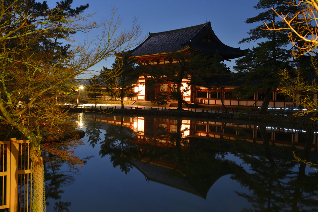 東大寺中門