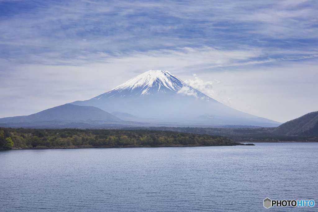 本栖湖の富士山