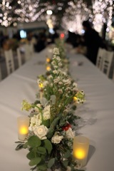 イルミネーションとテーブルキャンドル