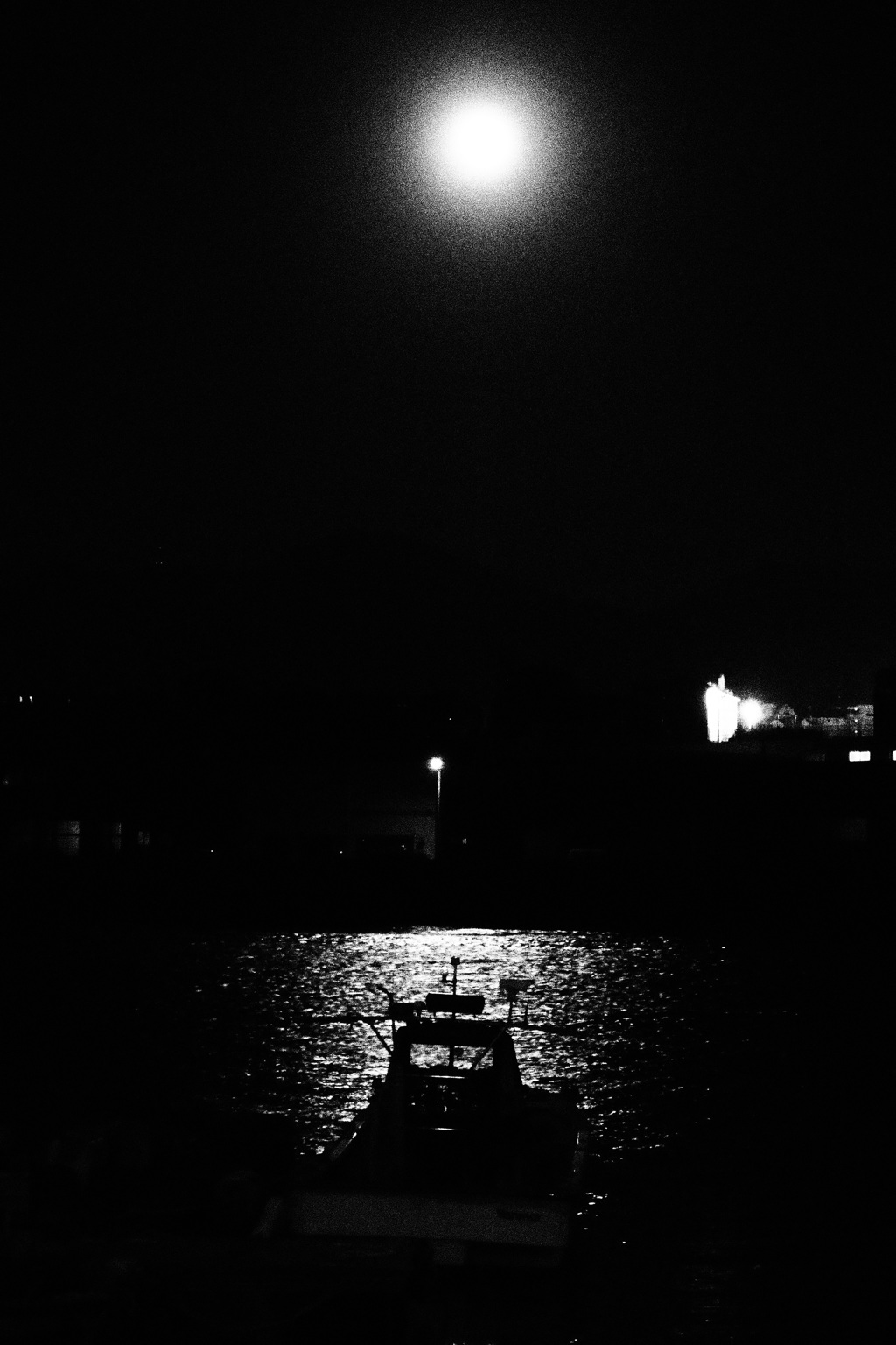 月光