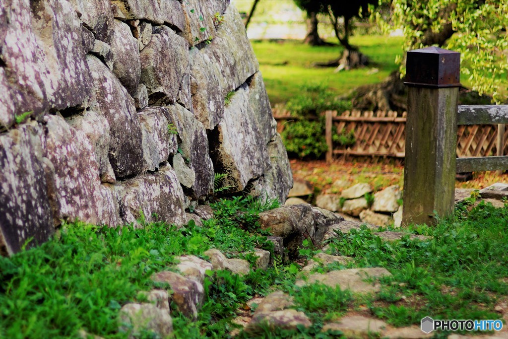 石垣と橋の欄干