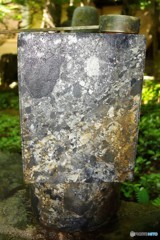 ②水鉢　大理石模様