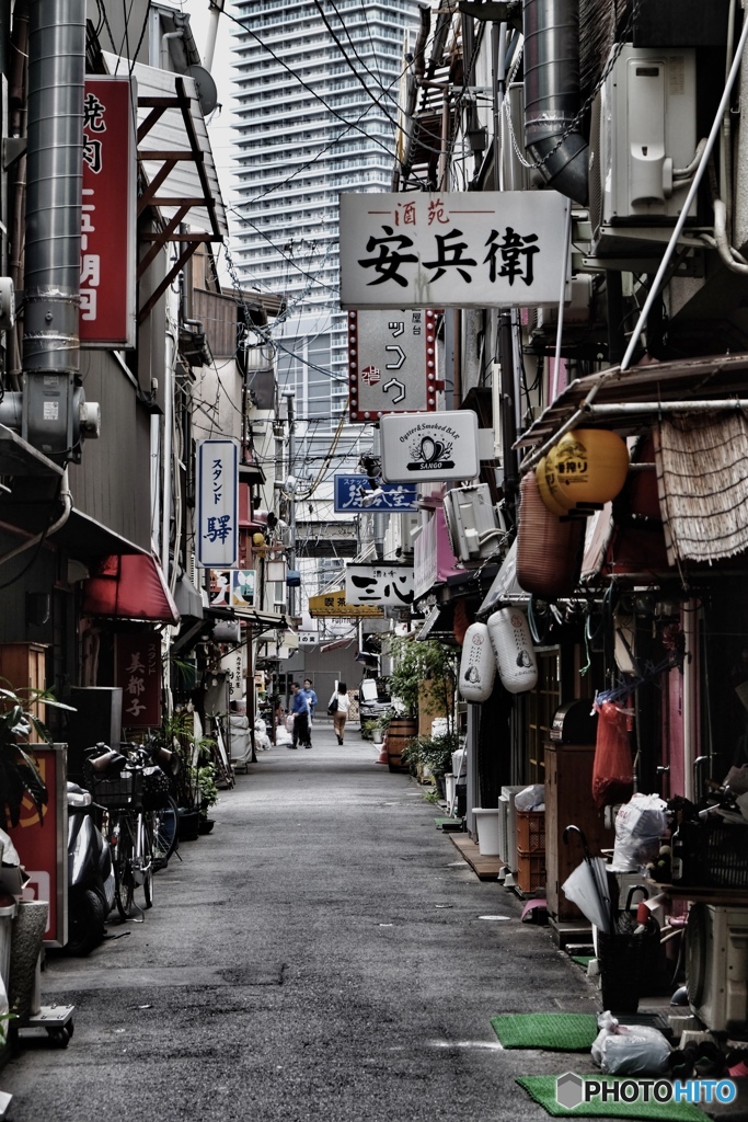 朝の呑み屋街
