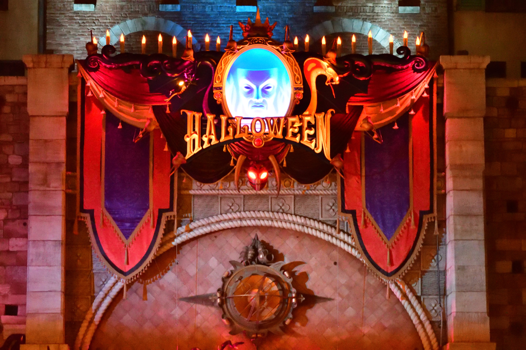 闇の入り口　…Disney's HALLOWEEN 2017より
