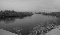 雪景色　川