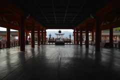 厳島神社