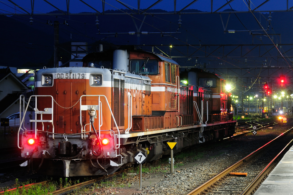 DD51-1186+DD51-1179　単9874レ