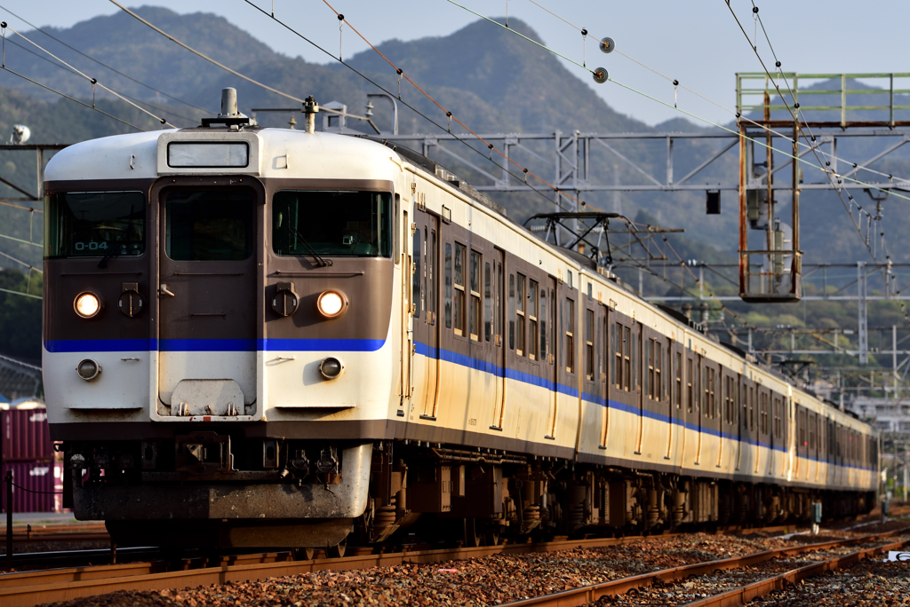 115系 O-04+R-02 山陽本線 501M