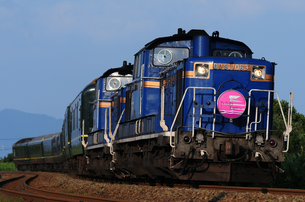 DD51-1183牽引 8002レ トワイライトエクスプレス
