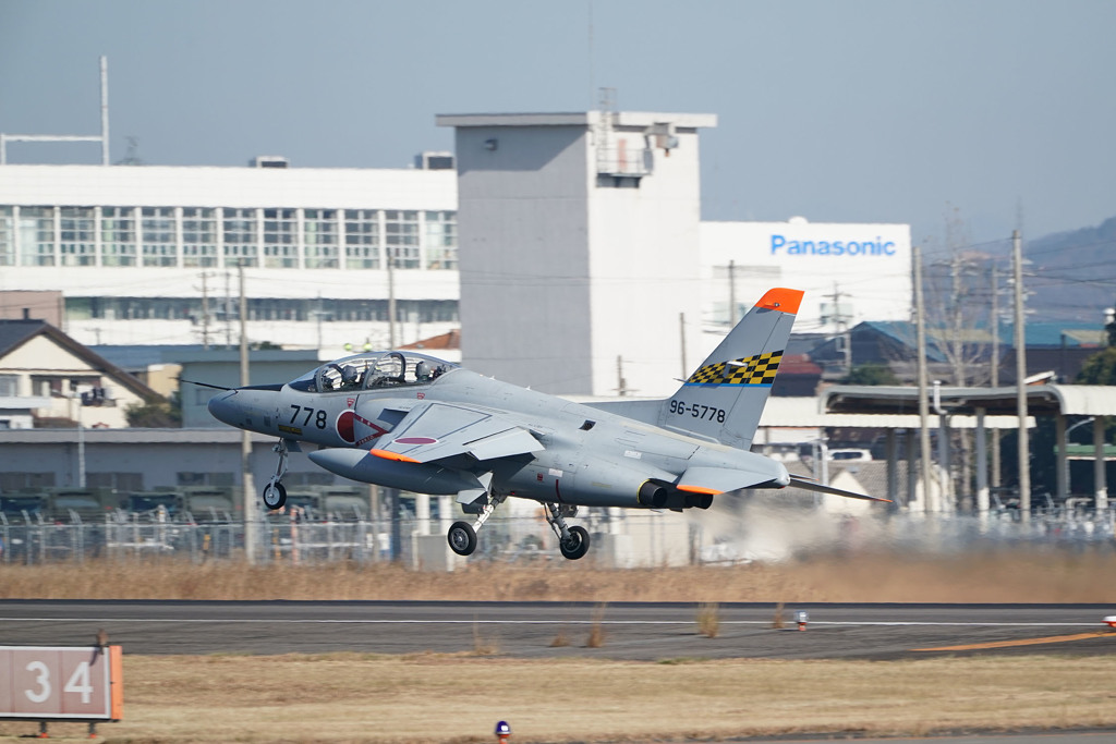 名古屋飛行場 T-4  10