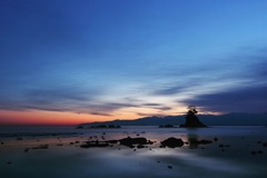 雨晴海岸の夜明け