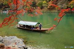 大堰川の屋形船ー１