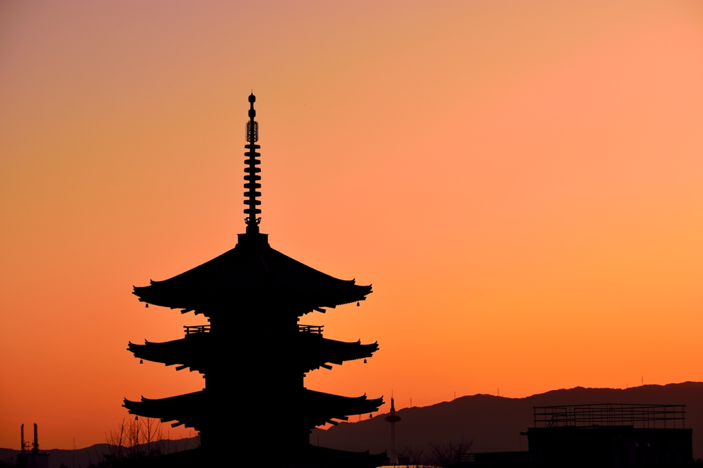 夕焼けの八坂