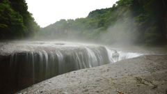 吹割の滝