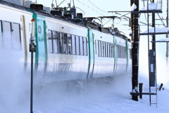 凍てつく車両