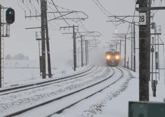 雪煙り