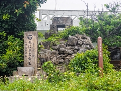 奥武島灯台 -  ヒータチ灯台