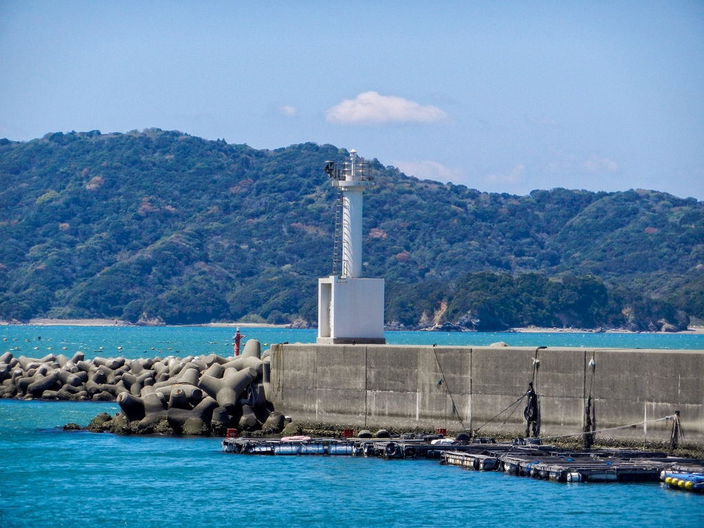 菅島港3号北防波堤灯台