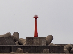 雄冬港島防波堤灯台