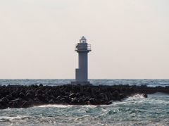 抜海港北防波堤灯台
