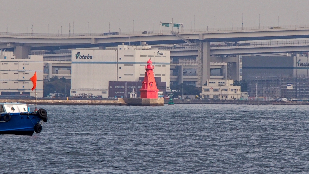 横浜北水堤灯台