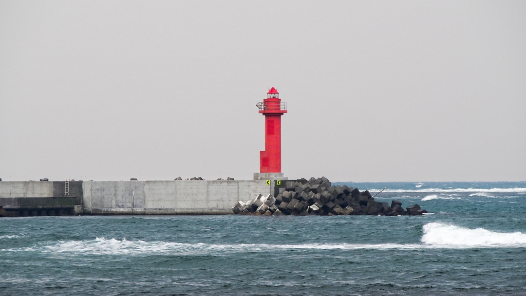東浦港北防波堤灯台