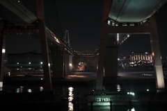 名港トリトン付近