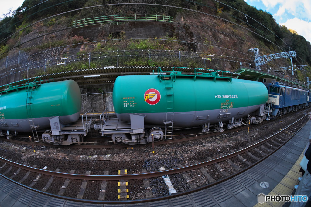 貨物列車EF64 1044