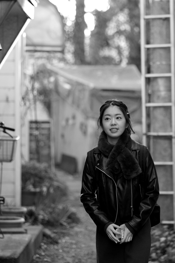 裏路地の娘