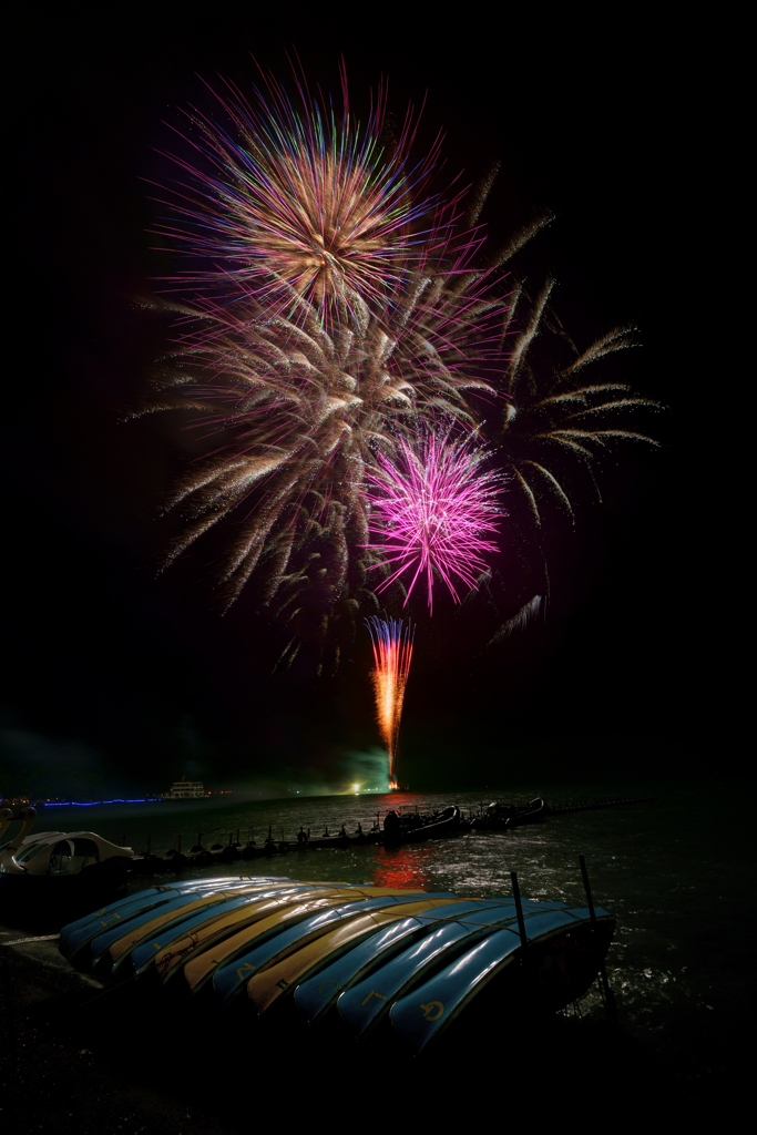 十和田湖湖水祭り