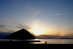 湯の島と夕日