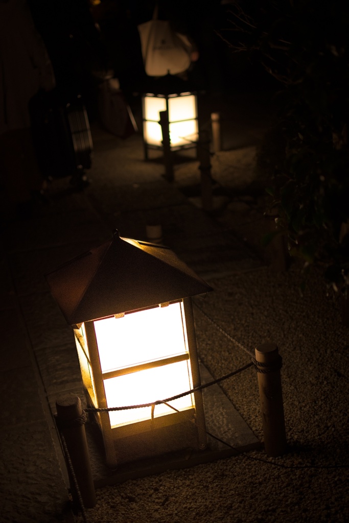 人知れず