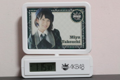 AKB電子鬧鐘