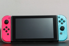 任天堂 SWITCH