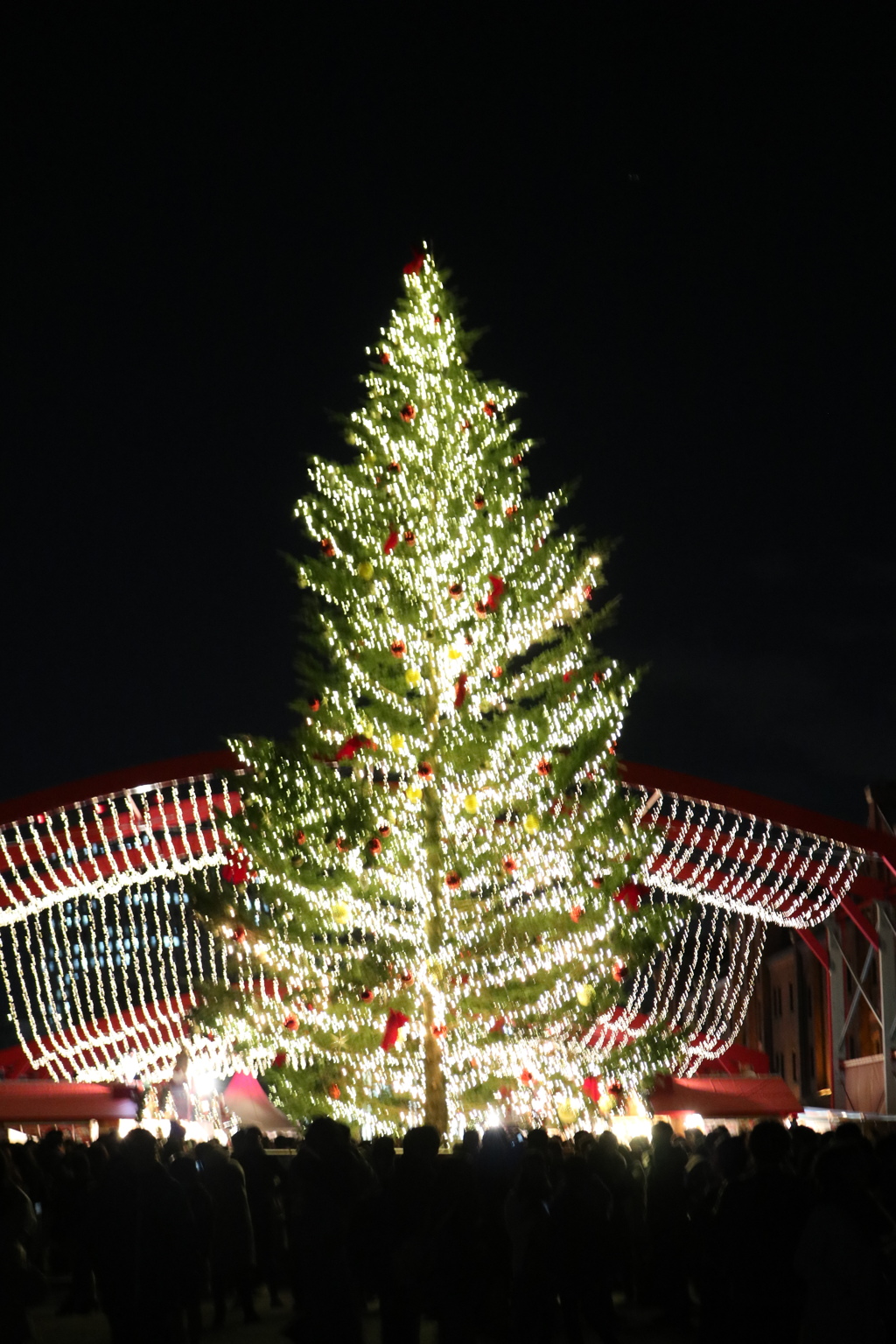 港未來：紅磚倉庫聖誕市集 .聖誕樹