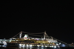 港未來：港邊郵輪